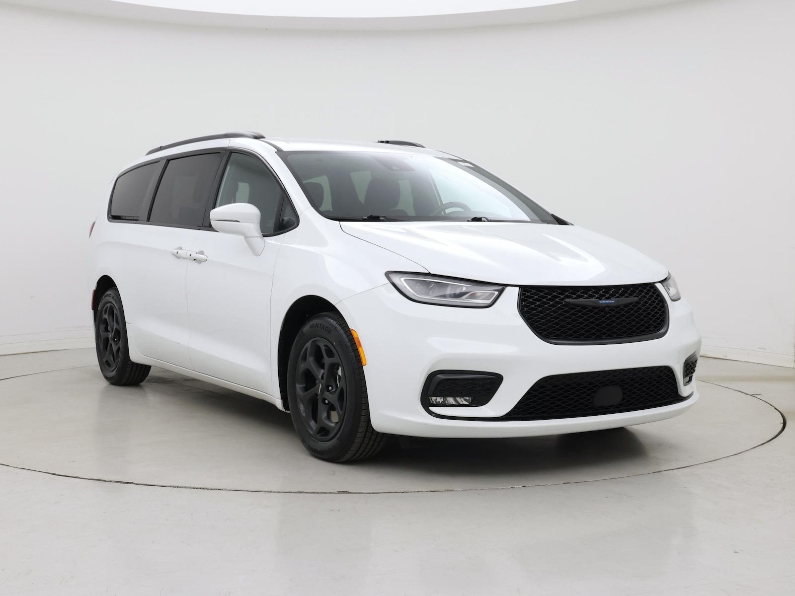 chrysler pacifica hybrid 2021 2C4RC1R70MR536012 image chrysler pacifica hybrid 2021 2C4RC1R70MR536012 image